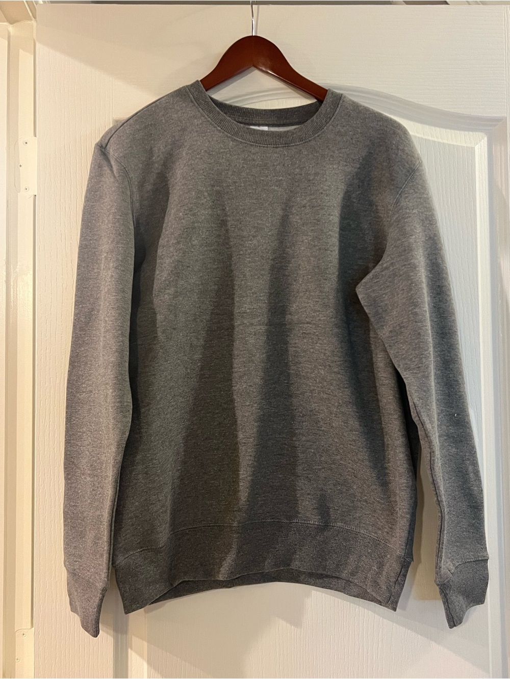 Men's Classic Crewneck Sweater - Gray